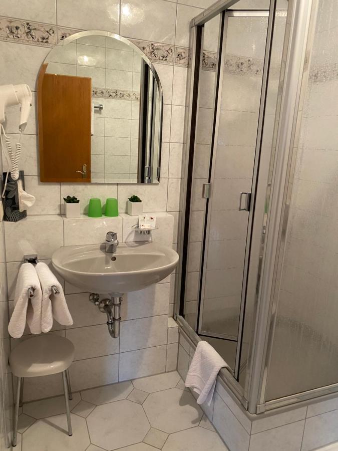 Hotel Haus Seehang 콘스탄츠 외부 사진