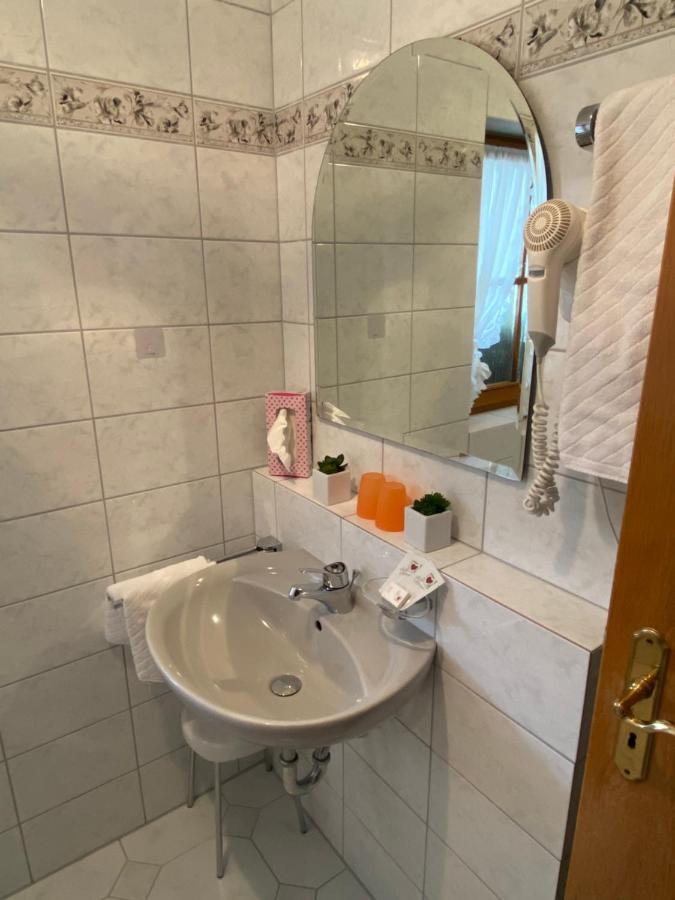 Hotel Haus Seehang 콘스탄츠 외부 사진